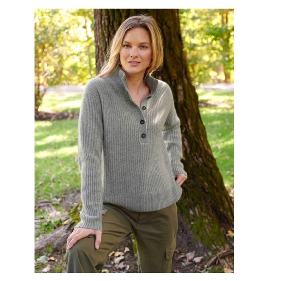 White + Warren Button Down Collar Sweater - Picture 1 of 5